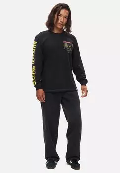 Футболка с длинным рукавом HAMMER HORROR Creeping UNKNOWN Re:Covered, черный