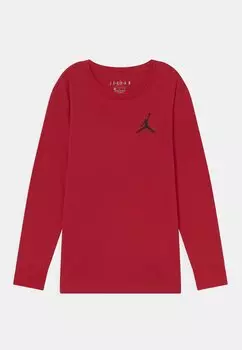 Футболка с длинным рукавом Jumpman Air Embroidered Unisex Jordan, цвет gym red