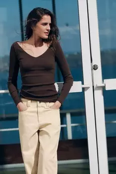 Футболка с длинным рукавом в ребребне ZARA, цвет chocolate