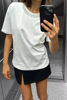 Футболка с драгоценными декорациями ZARA, белый