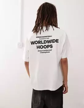 Футболка с графическим принтом Adidas Originals Basketball белого цвета