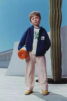 Футболка с контрастным слоганом ZARA, экрю