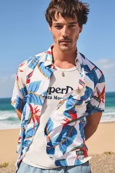 Футболка с короткими рукавами и гавайским принтом Superdry, белый