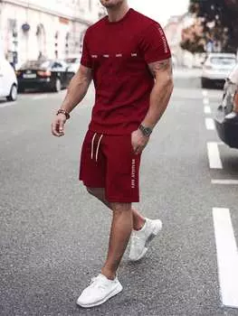 Футболка с короткими рукавами Manfinity Homme и шорты с буквенным принтом, красный