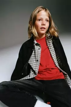 Футболка с креативным слоганом ZARA, красный