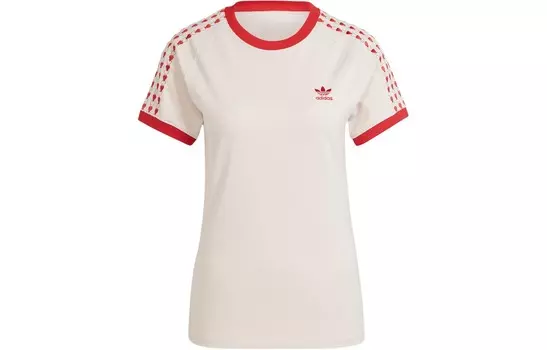 Футболка с круглым вырезом и полосатым сердцем ко Дню святого Валентина Adidas Originals