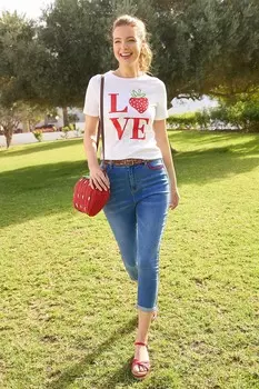 Футболка с круглым вырезом и принтом с клубничным мотивом и надписью love Joe Browns, белый