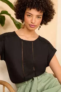 Футболка с кружевной отделкой на плечах Love & Roses, черный