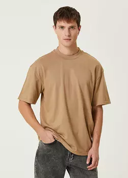 Футболка с логотипом kamel Academia