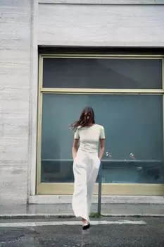 Футболка с металлическим оттенком в рубчик ZARA, золотой