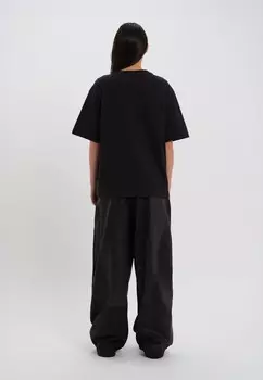 Футболка с набивным рисунком SHUTTER LOW LIGHTS STUDIOS®, черный