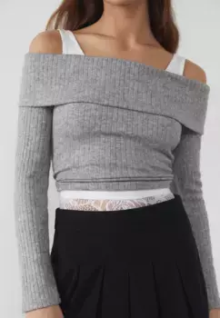 Футболка с открытыми плечами Stradivarius, серый