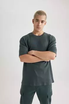 Футболка с овальным вырезом Defacto, зеленый