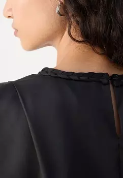 Футболка с принтом ADEBIMPE BRAIDED Heathe, черный