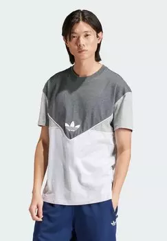 Футболка с принтом adidas Originals, цвет dark grey heather light medium