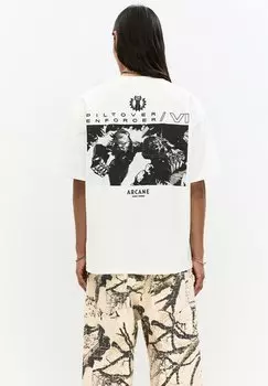 Футболка с принтом ARCANE PULL&BEAR, белый