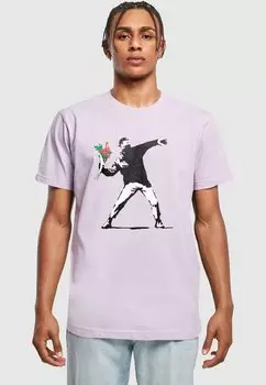 Футболка с принтом BANKSY - LOVE IS IN THE AIR Merchcode, фиолетовый