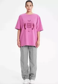 Футболка с принтом Benu, розовый