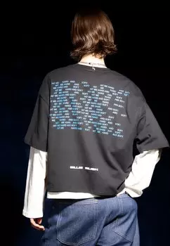 Футболка с принтом BILLIE EILISH SHORT SLEEVE Bershka, черный