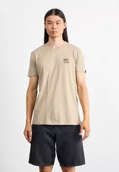 Футболка с принтом CAMO LOGO Alpha Industries, цвет Vintage Sand