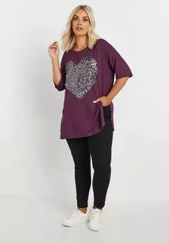 Футболка с принтом CURVE HEART SEQUIN EMBELLISHED Yours Clothing, темно-фиолетовый