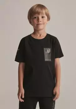 Футболка с принтом Diverse, черный