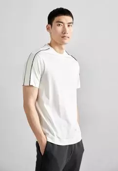 Футболка с принтом Emporio Armani, молочный