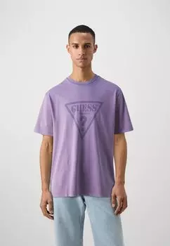 Футболка с принтом Guess Originals, фиолетовый