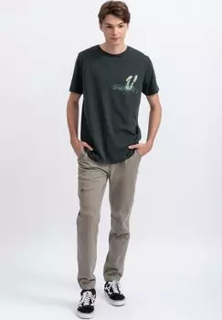 Футболка с принтом I'M UNDERWATER KAFT, черный металлик