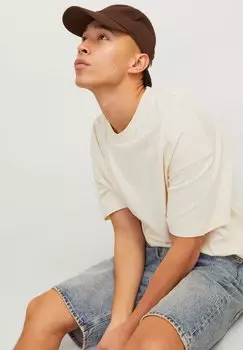 Футболка с принтом Jack & Jones, слоновая кость
