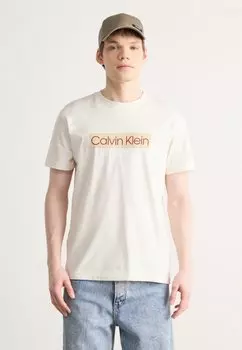 Футболка с принтом LABEL PRINT TEE Calvin Klein Jeans, слоновая кость