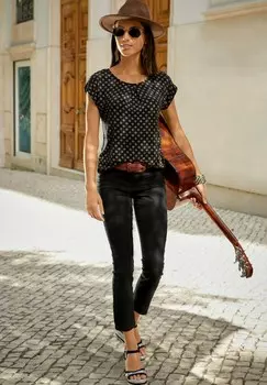 Футболка с принтом LASCANA, черный