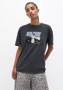 Футболка с принтом MYKE TOWERS PULL&BEAR, черный