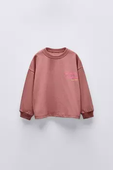 Футболка с принтом на спине ZARA, красноватый