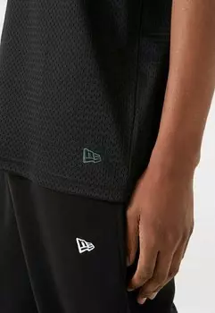 Футболка с принтом New Era, черный