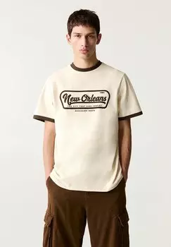 Футболка с принтом NEW ORLEANS PULL&BEAR, песочный