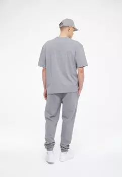 Футболка с принтом Pegador