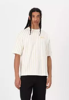 Футболка с принтом PINSTRIPE TEE New Era, кремовый