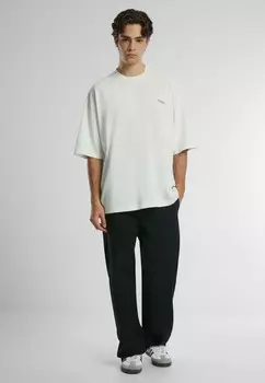 Футболка с принтом PROHIBITED, белый