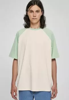 Футболка с принтом RAGLAN TEE Urban Classics, цвет whitesand vintagegreen