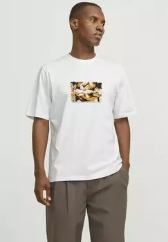 Футболка с принтом RUNDHALSAUSSCHNITT Jack & Jones, молочный