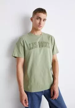 Футболка с принтом SCRIPT Les Deux, зеленый