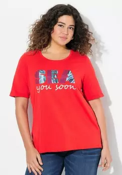 Футболка с принтом SEA YOU SOON SHORT SLEEVE GRAPHIC Ulla Popken, красный