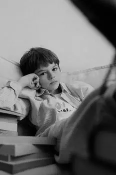 Футболка с принтом слогана ZARA, экрю
