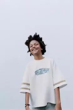 Футболка с принтом слогана ZARA, экрю