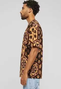 Футболка с принтом Small Signature Tile Tee Karl Kani, коричнево-песочный оттенок