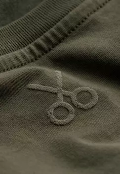 Футболка с принтом STUMBLE KAFT, зеленый