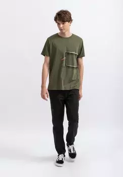 Футболка с принтом Tafe KAFT, джунгли