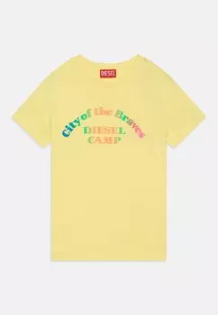Футболка с принтом TINYC1 UNISEX Diesel, цвет lemonade