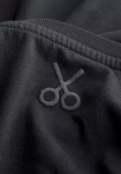 Футболка с принтом TOGETHER ALONE KAFT, фиолетовый